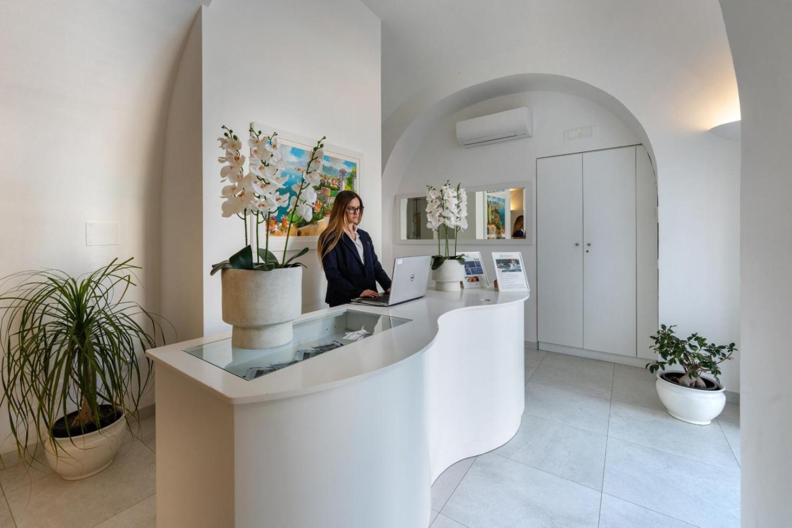 Villa Emanuel White Sorrento Bagian luar foto